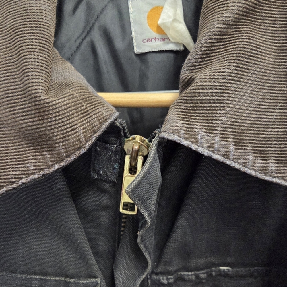Vintage Carhartt Men's Black Thrashed Distressed Field Chore Jacket Coat L/XL - Picture 7 of 11